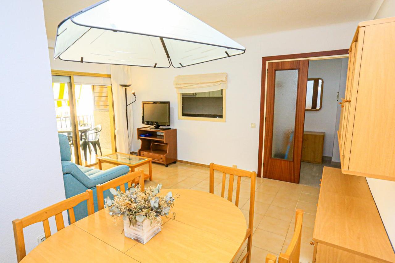 Pins I Mar - Only Families Apartment Кембрилс Екстериор снимка