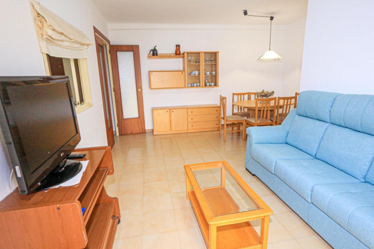 Pins I Mar - Only Families Apartment Кембрилс Екстериор снимка